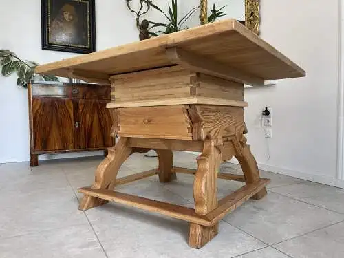 Jogltisch Bauerntisch Naturholz Hüttentisch 121 x 119 B1392