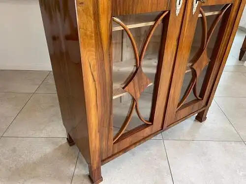 Restaurierte Biedermeier Vitrine Bücherschrank Glasschrank ANTIQUITÄT Nussholz G
