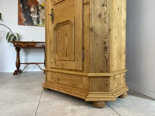 Uriger Brotschrank Almerschrank Vorratsschrank Bauernkasten Antik G1697