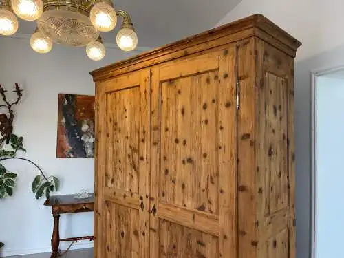Antiker Biedermeier Zirbenholz Schrank Kasten Bauernschrank G1699