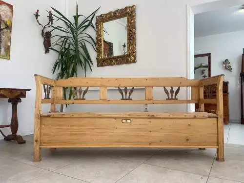 Sale Provinzielle Biedermeier Truhenbank Landhausbank G1707