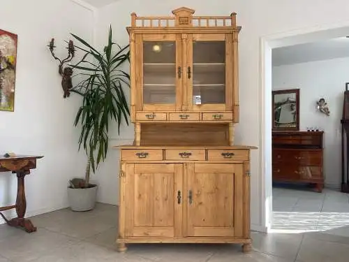 Originale Restaurierte Jugendstil Küchenbuffet Küchenschrank Küchenkredenz G1716