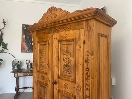 Originaler Voglauer Schrank Bauernschrank Anno 1800 G1715