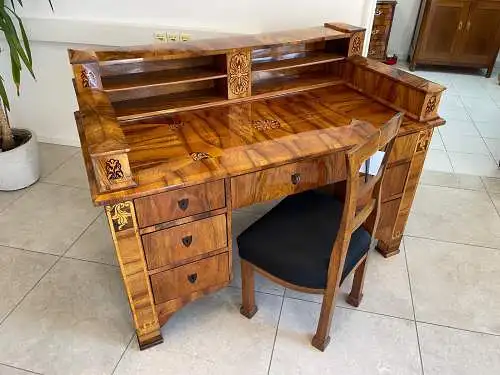 Restaurierter Biedermeier Sekretär Schreibtisch Antik mit Intarsien G1129-1
