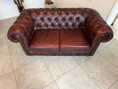 Chesterfield 2er Clubsofa Diwan Couch Oxblood Kultmöbel G1725
