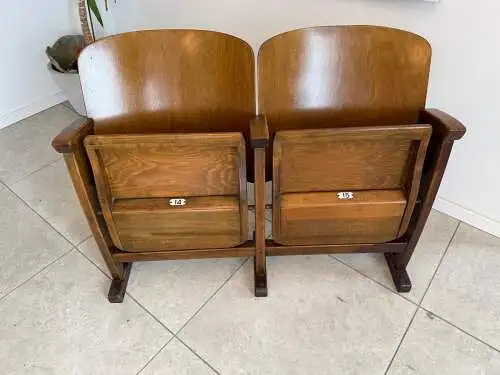 Original Wiener Kinosessel 2er Sitz Klappstuhl Stuhl Nostalgie G1723
