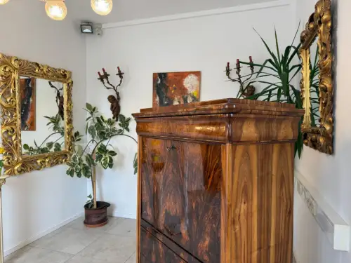 Sale Restaurierter Spätbiedermeier Standsekretär Schellack G1816