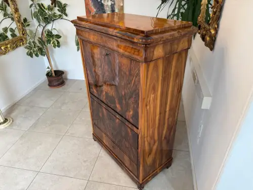 Sale Restaurierter Spätbiedermeier Standsekretär Schellack G1816
