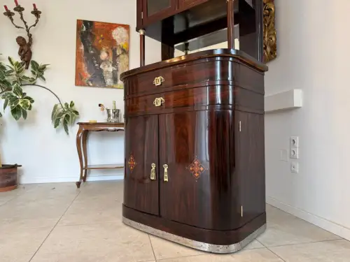 Sale Restauriertes Jugendstil Designerbuffet Aufsatzbuffet Schellack Antiquität 