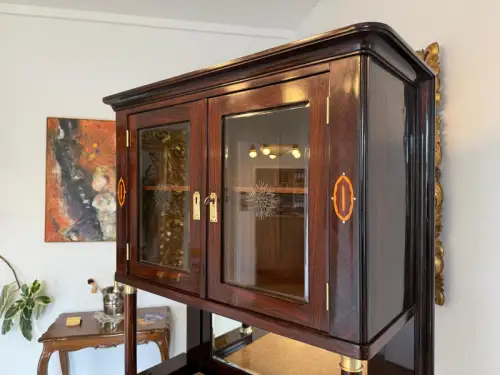 Sale Restauriertes Jugendstil Designerbuffet Aufsatzbuffet Schellack Antiquität 