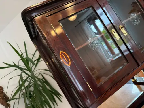 Sale Restauriertes Jugendstil Designerbuffet Aufsatzbuffet Schellack Antiquität 