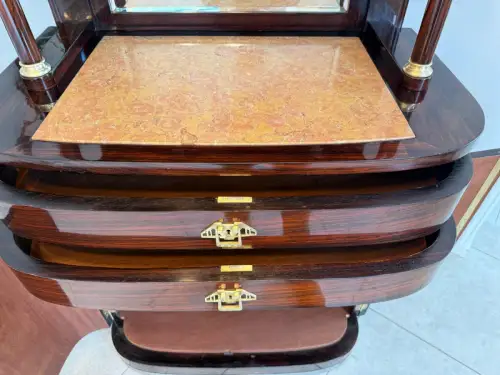 Sale Restauriertes Jugendstil Designerbuffet Aufsatzbuffet Schellack Antiquität 