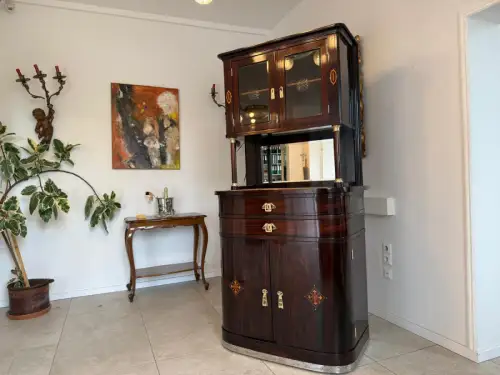 Sale Restauriertes Jugendstil Designerbuffet Aufsatzbuffet Schellack Antiquität 