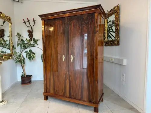 SALE Restaurierter Biedermeier Schrank Kleiderkasten Hallenschrank Antiquität G1