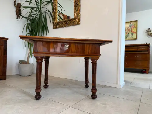 Restaurierter Barock Tisch Nussfurniert Marketiert Anquität G1834-1