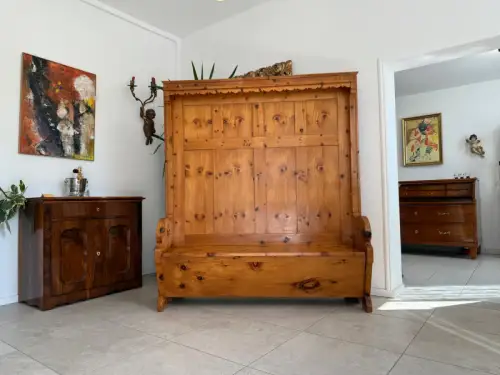 Provinzielle Bäuerliche  Truhenbank Landhausbank Bankerl Zirbenholz G1857