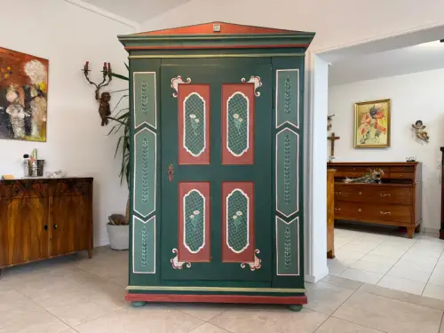 Originaler Handbemalter Bauernschrank Dielenschrank Bauernstube G1870