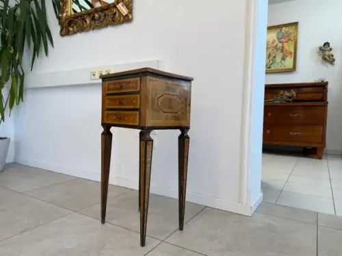 Originaler Barock Tisch Antik aus Nuss, Spieltisch, sehr schöner Zustand G1952