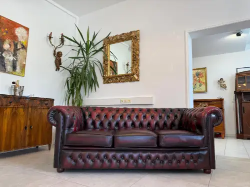 Chesterfield 2er Clubsofa Diwan Couch Oxblood Kultmöbel G1948