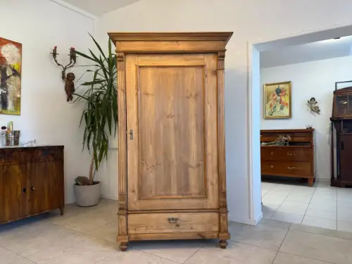 Restaurierter Antiker Bauernschrank Naturholzschrank Gründerzeit G1927