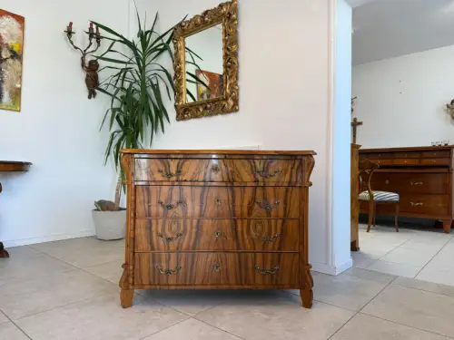 Originaler Nussholzfurnierte Spät Biedermeier Kommode G1788