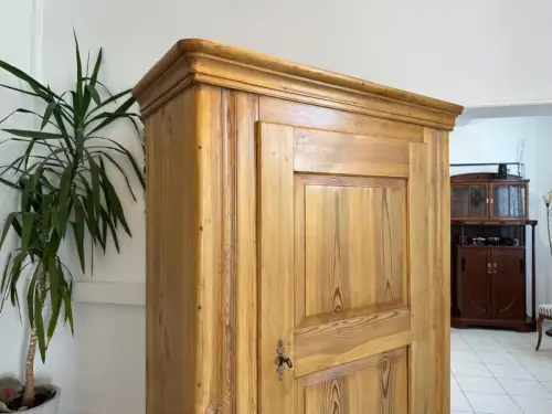 Originaler restaurierter Biedermeier Bauernschrank Naturholzschrank G1792