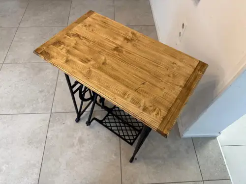 Bäuerlicher Tisch Nähmaschinentisch Gusseisern TraumG2023