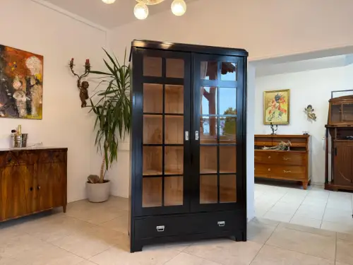 Sale Restaurierte Jugendstil Vitrine Bücherschrank Vitrinenschrank Schwarz Antik