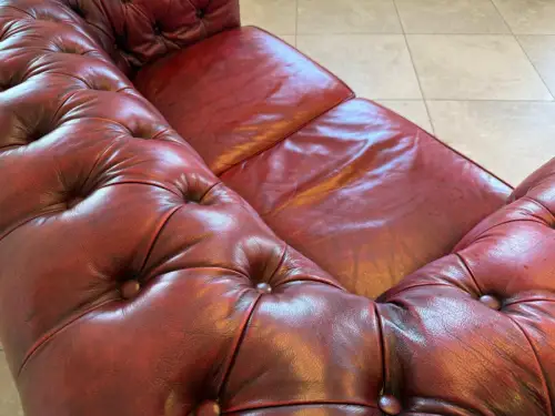 Chesterfield 2er Clubsofa Diwan Couch Oxblood Kultmöbel G2088