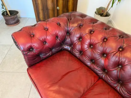 Chesterfield 2er Clubsofa Diwan Couch Oxblood Kultmöbel G2088