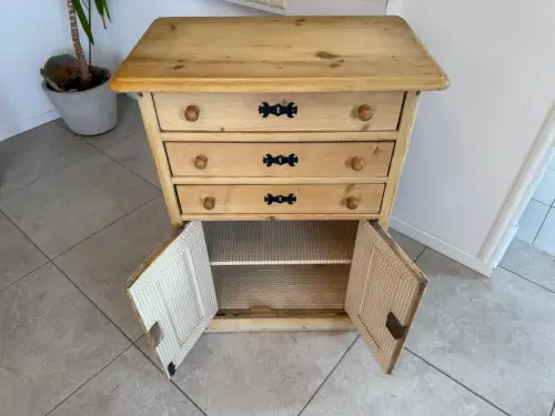 Bäuerliche Anrichte Kommode Laden Kasterl Antik Weichholz G2118