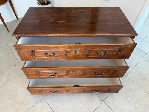 Barock Kommode Eichenholz Knochenbarock mit Schnitzarbeit G2152