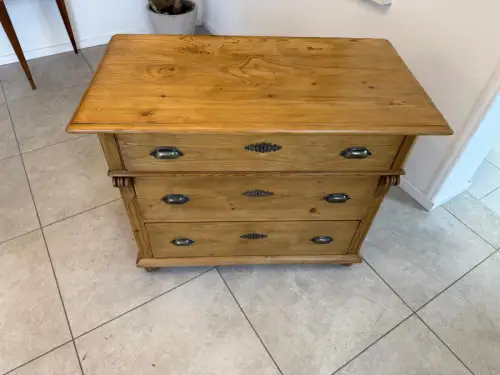 Restaurierte Gründerzeit 3 Laden  Kommode Weichholz Antik  G2205