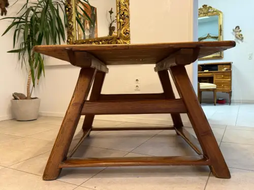 Uriger Jogltisch Bauerntisch Naturholz Hüttentisch Naturholztisch G2245
