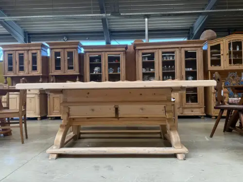 Uriger Jogltisch Bauerntisch Naturholz Fichte Hüttentisch G2278