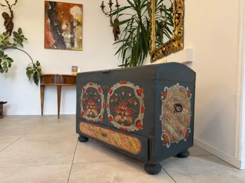 Urige handbemalte Tiroler Truhe Landhaustruhe Bauerntruhe G2271