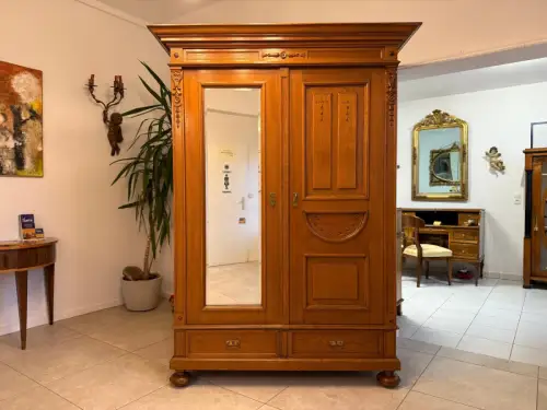 Traum Gründerzeit Kleiderschrank  Spiegelschrank Garderobenschrank Antiquität G1