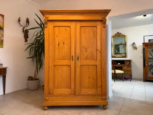 SALE Steirischer Bauernschrank Gründerzeit  Schrank Weichholz G2308