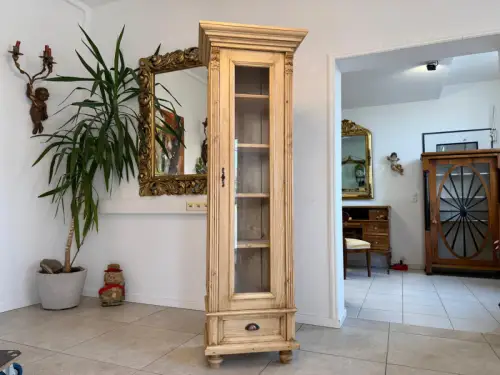 Bäuerliche Vitrine Bauernvitrine Bauernschrank Naturholz Vitrine G2345