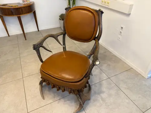 Antiker Jagdsessel geweihstuhl Sessel Traumstuhl G2322