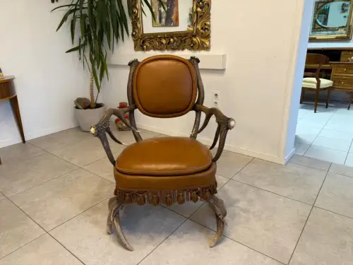 Antiker Jagdsessel geweihstuhl Sessel Traumstuhl G2322