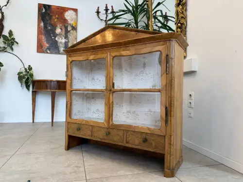 Originaler josefinischer Vitrinenaufsatz Wandboard D1008