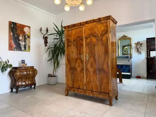 Sale Restaurierter Hallenschrank Biedermeier Schrank Kasten Antiquität D1178