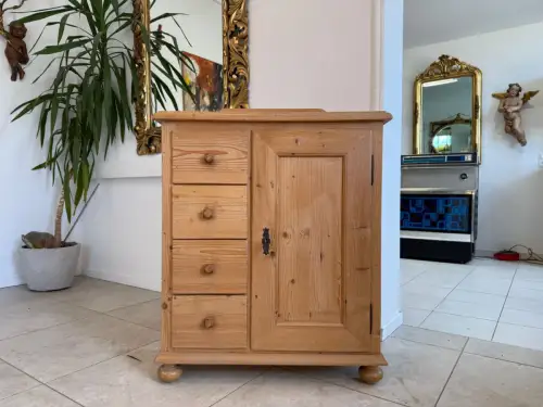 Uriger Brotschrank Biedermeier Almerschrank Vorratsschrank Bauernkasten D2279