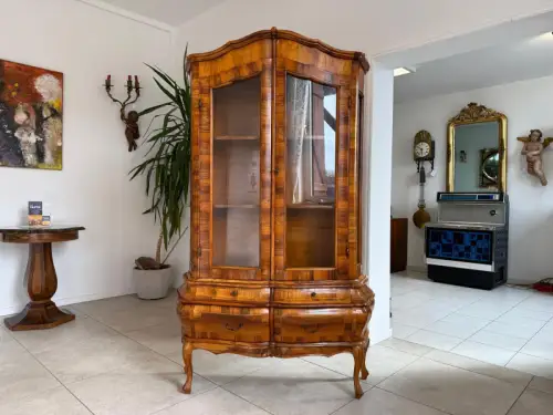 Barockstil Vitrine Intarsiert Nussholz Bücherschrank Stilschrank D2368