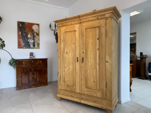 Restaurierter Biedermeier Bauernschrank Naturholzschrank Weichholz D2463