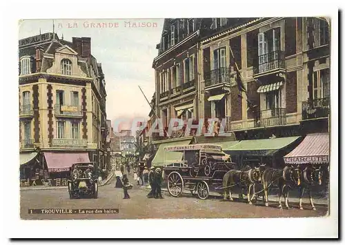 Trouville Cartes postales La rue des bains