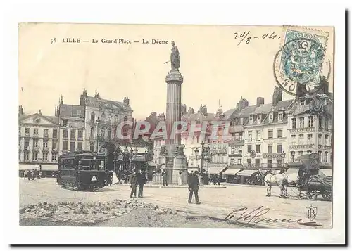 Lille Cartes postales La grand place La deesse