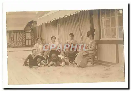 Cartes postales Carte photo dans le Calvados Plage enfants et femmes (localite non precisee)