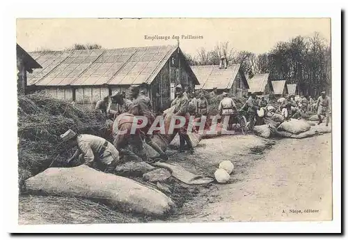 Ansichtskarte AK Militaria Emplissage des paillasses Mailly le camp